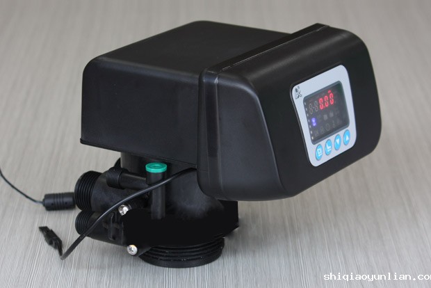 数显多路阀全自动软水器(软化水设备) 数显多路阀全自动软水器(软化水设备)