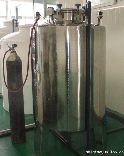 氮封水箱